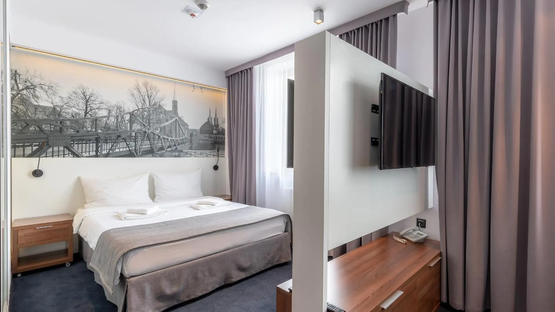 ***  Terminal Hotel Wrocław Polen