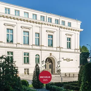 Hotel Altus Palace - Destigo