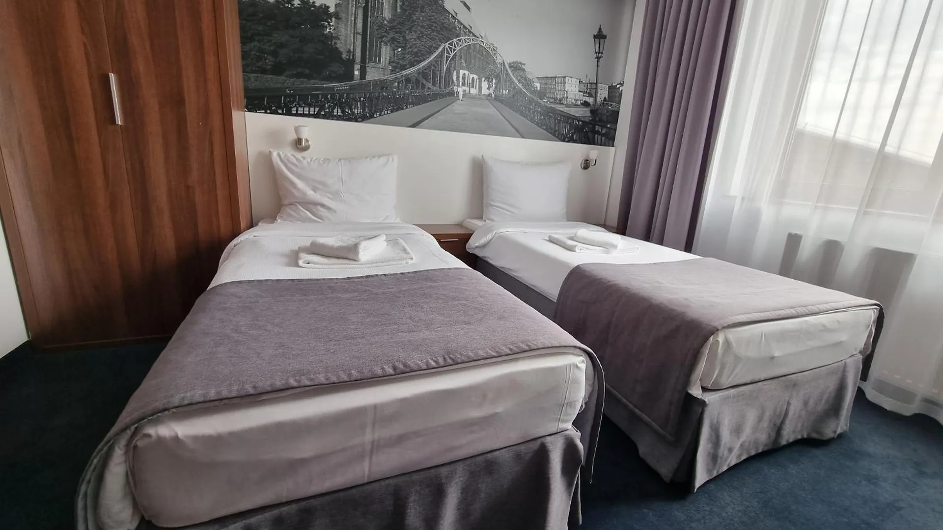 Terminal Hotel Wroclaw 3*,