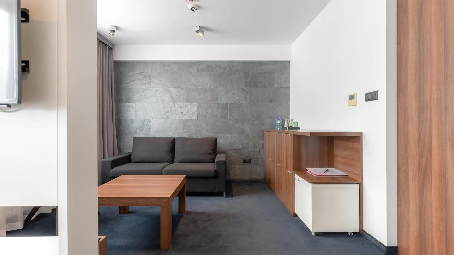 Terminal Hotel Βρότσλαβ